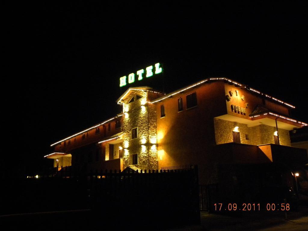 Hotel Vogue Licola Esterno foto